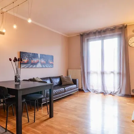 Apartmán Modern Loft - With Balcony And Parking