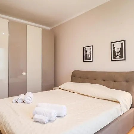 Apartmán Modern Loft - With Balcony And Parking *